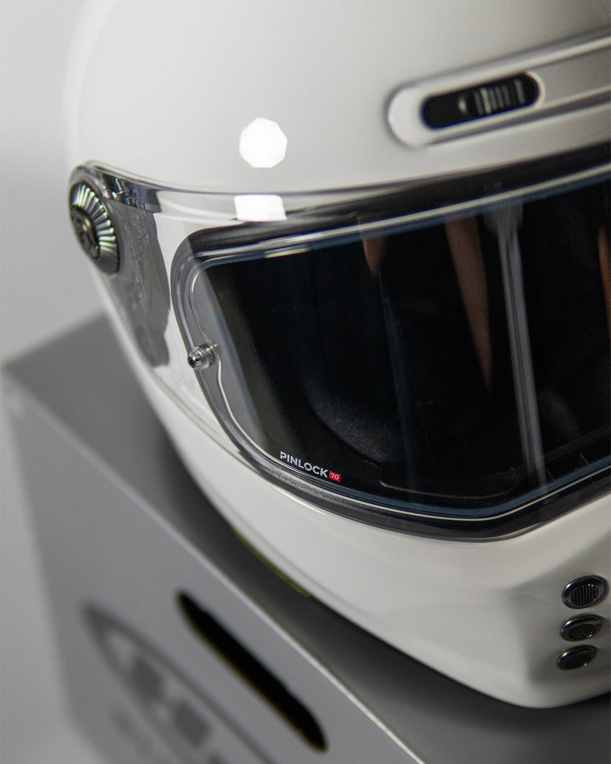 Pinlock Anti Fog Shield for HJC Helmets V10