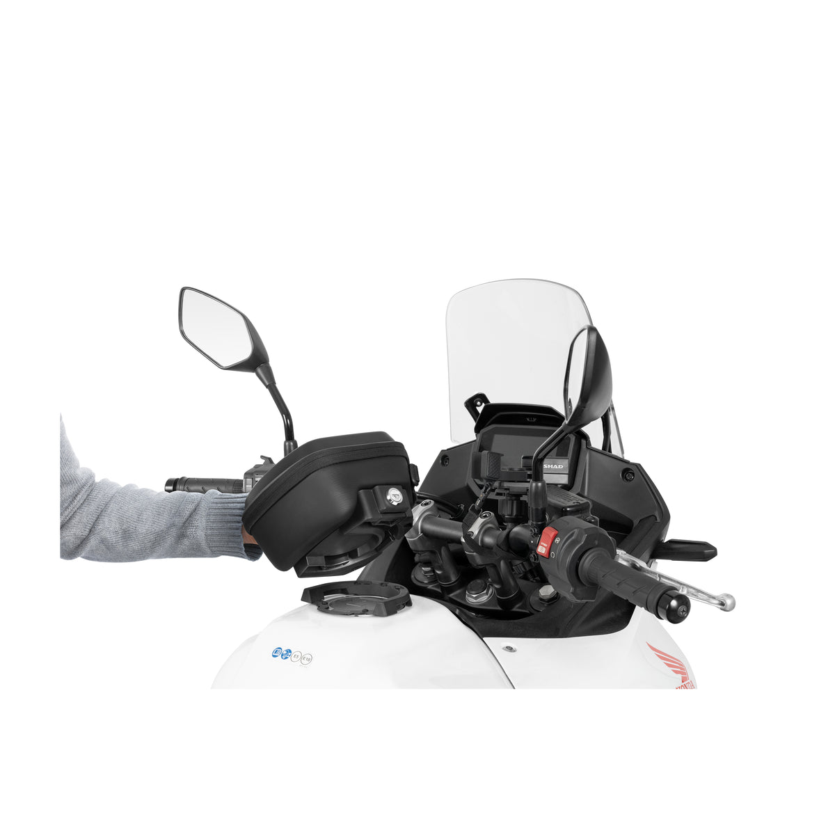 SHAD Click System Fitting Kit QJ MOTOR SRV550 2022-2026; SRT800/X; SRK 700; SRT550; SRK 400/350; SRK 125S