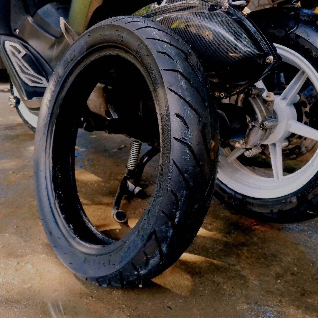 BEAST Tire Flash Size 13 14