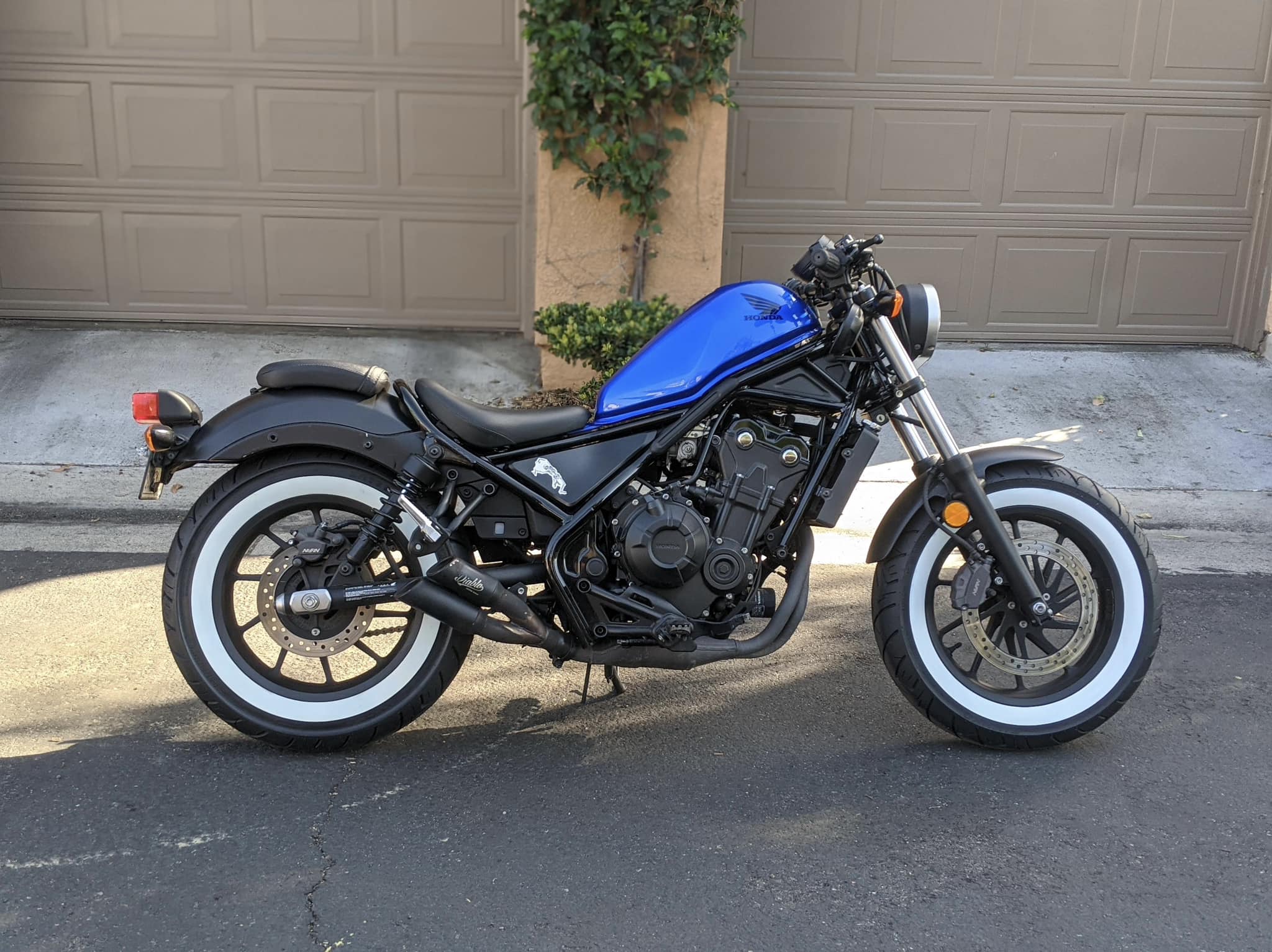 Shinko Motorcycle Tires SR777 WHITE WALL Rear