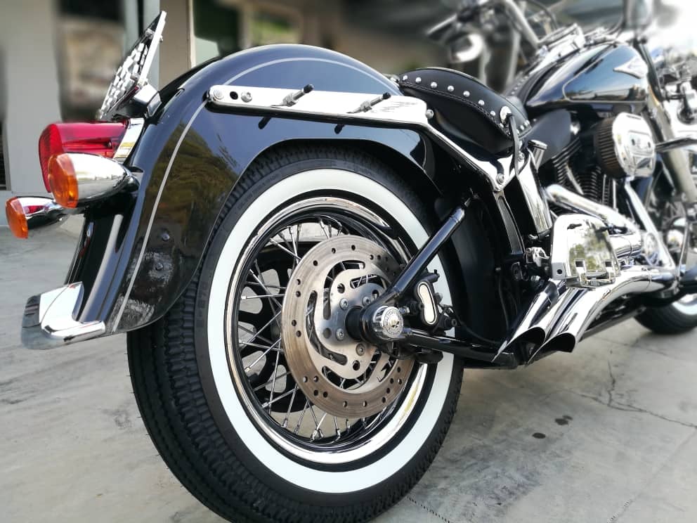 Shinko Motorcycle Tires SR777 WHITE WALL Rear