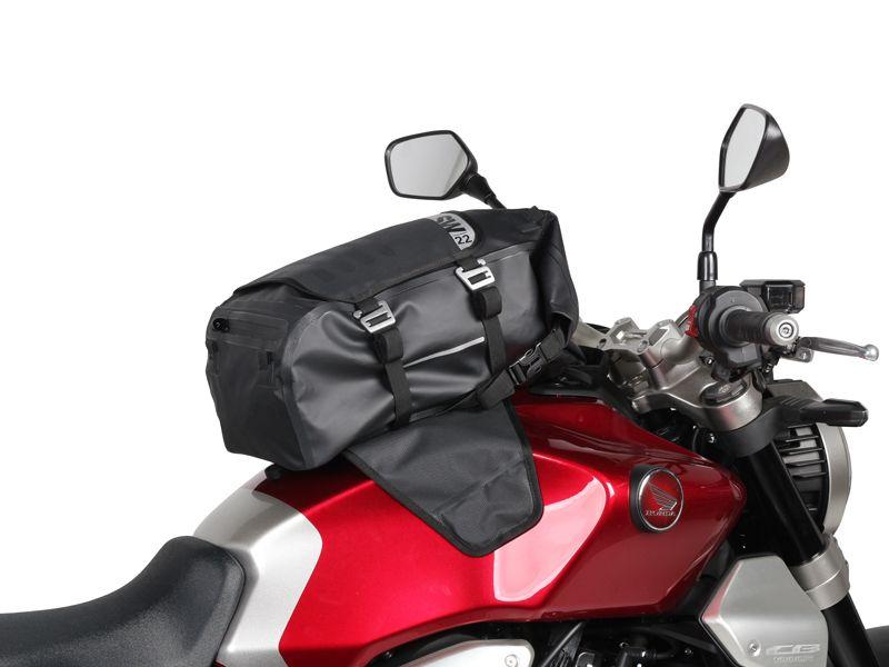 SHAD Magnetic Tank Bag SW22